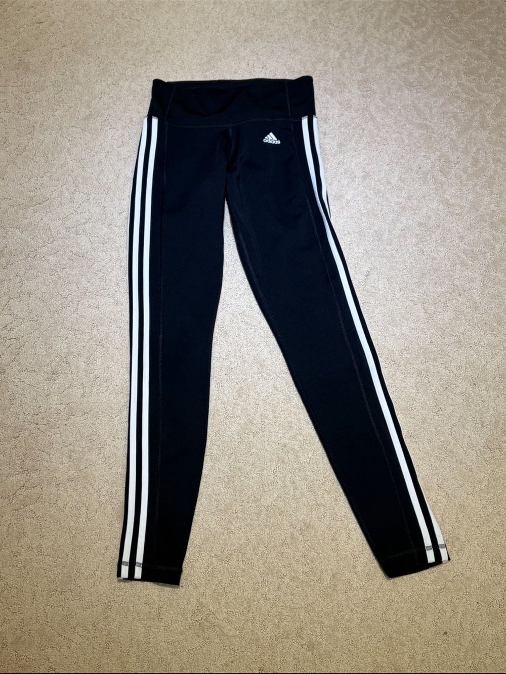 adidas Black Leggings with White 3-Stripe Side(never worn)